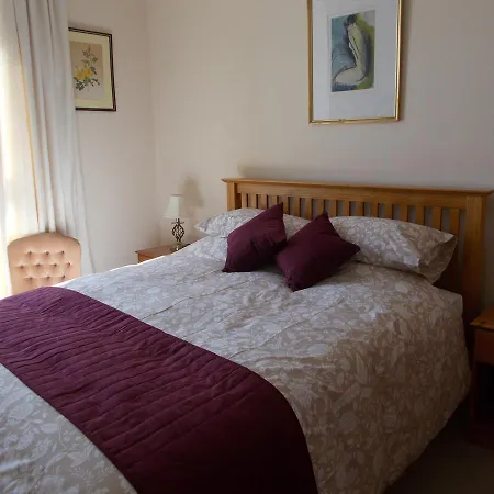 Bed & Breakfast Glenleigh 3*